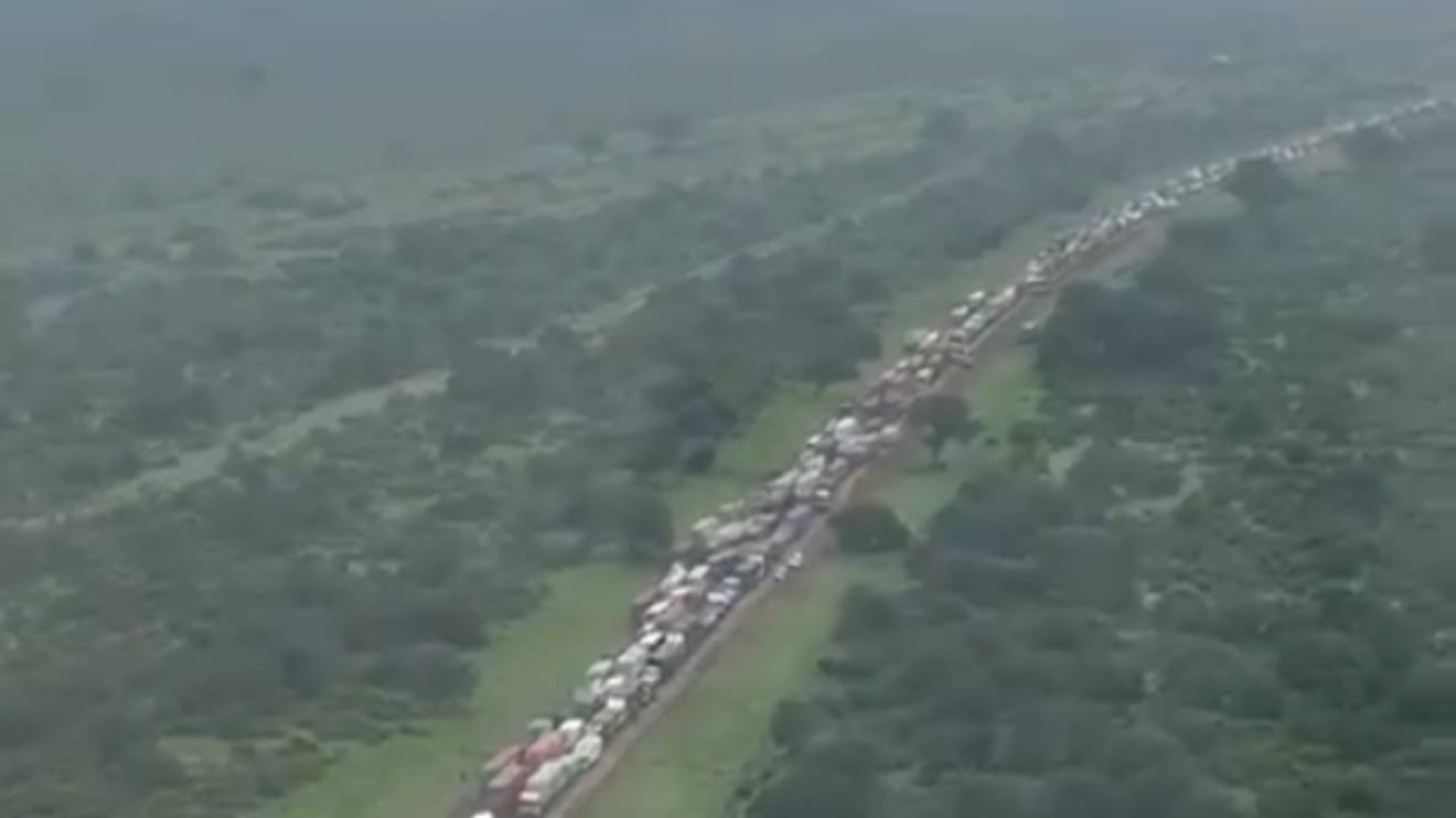 Aerial view of the traffic gridlong along Nairobi-Mombasa Highway. PHOTO/COURTESY